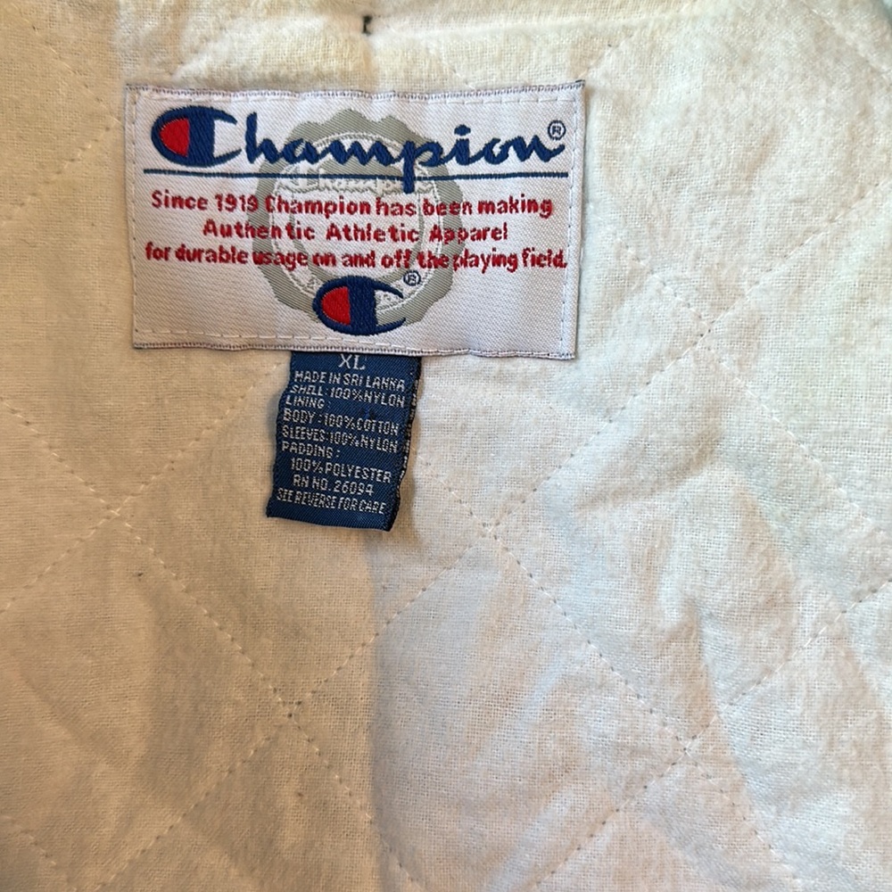 💚 Champion Jacket 💚 - Picture 6 of 6